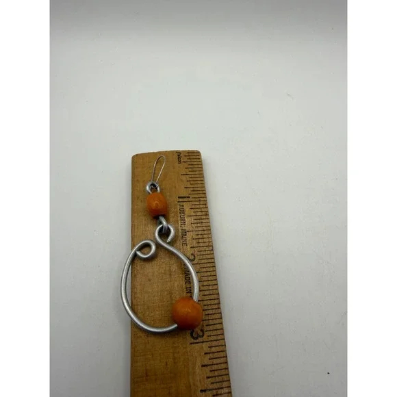 Artisan Silver Tone Wire Swirl Drop Earrings Orange Wood Bead Boho Dangle - Picture 4 of 4